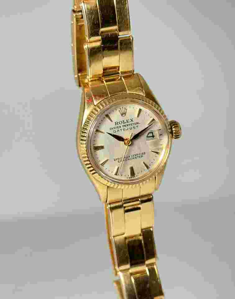 Rolex Oyster Perpetual Lady Date
Pink Gold