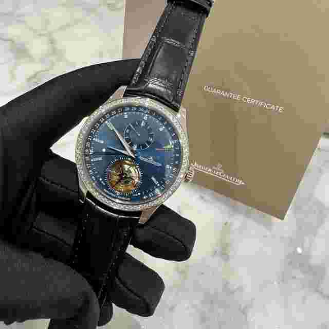 Jaeger-LeCoultre Master Tourbillon
                           
                                 Q1563480