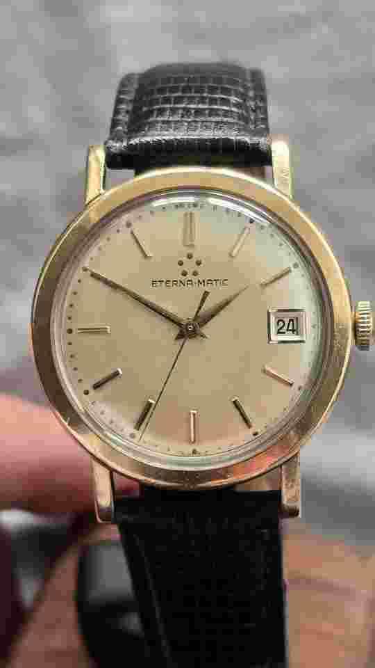 Eterna Eternamatic Vintage Eterna automatic 35mm Champagne dial. 1970