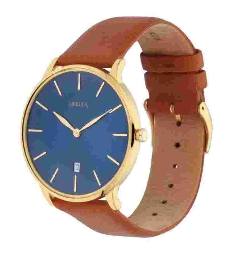 Titan nebula Lustre 18kt 10.8 gms gold watch 