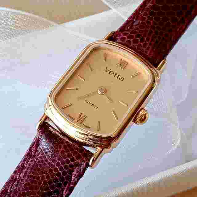 Wyler Vetta Lady Quartz St.Steel/Gold Plated YG Vintage 90 NOS Champagne dial with applied indexes and gold hands