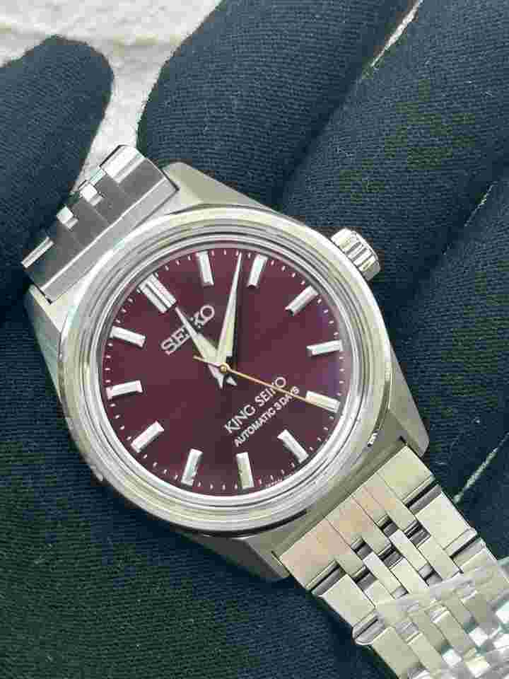 Seiko
King Seiko KSK Modern Re-Interpretation