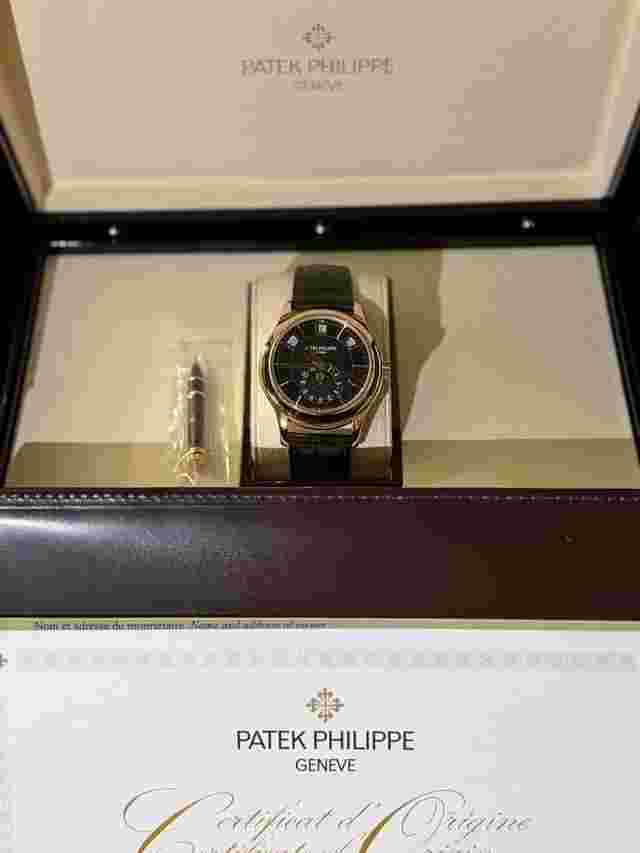 Patek Philippe Annual Calendar 5205R-011