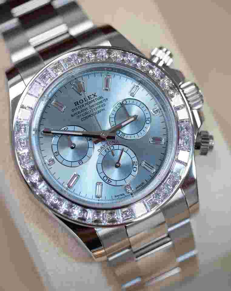 Rolex Daytona
NEW 2024 Daytona 40 FACTORY DIAMONDS 126576TBR
