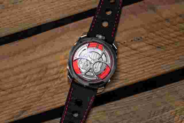 M.A.D. Editions 1 Edition MAD Editions MB&F M.A.D1 Red. 2x Delugs straps!