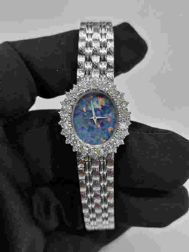 Eterna Vintage model