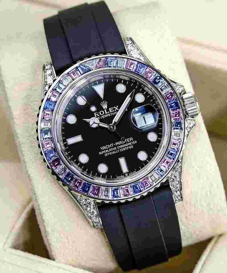 Rolex Yacht-Master
Cotton Candy Oysterflex Pave Diamond Off-Catalog Special Edition 126679SABR