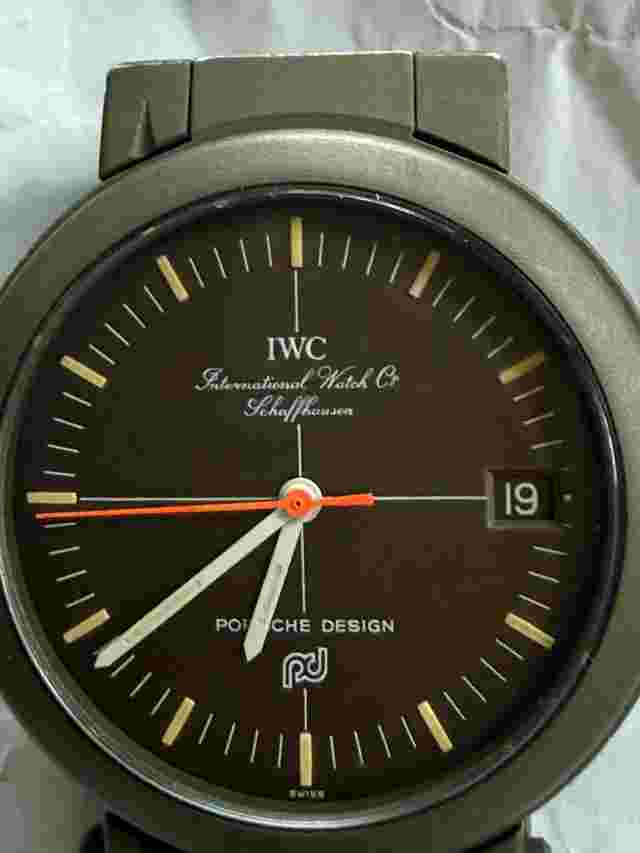 IWC Porsche Design KOMPASSUHR OHNE MONDPHASE Porsche Design Edition