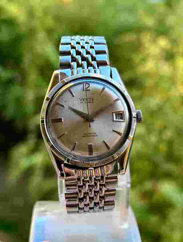 Venus Manual-Winding 21 Jewel Vintage Men’s Watch 
