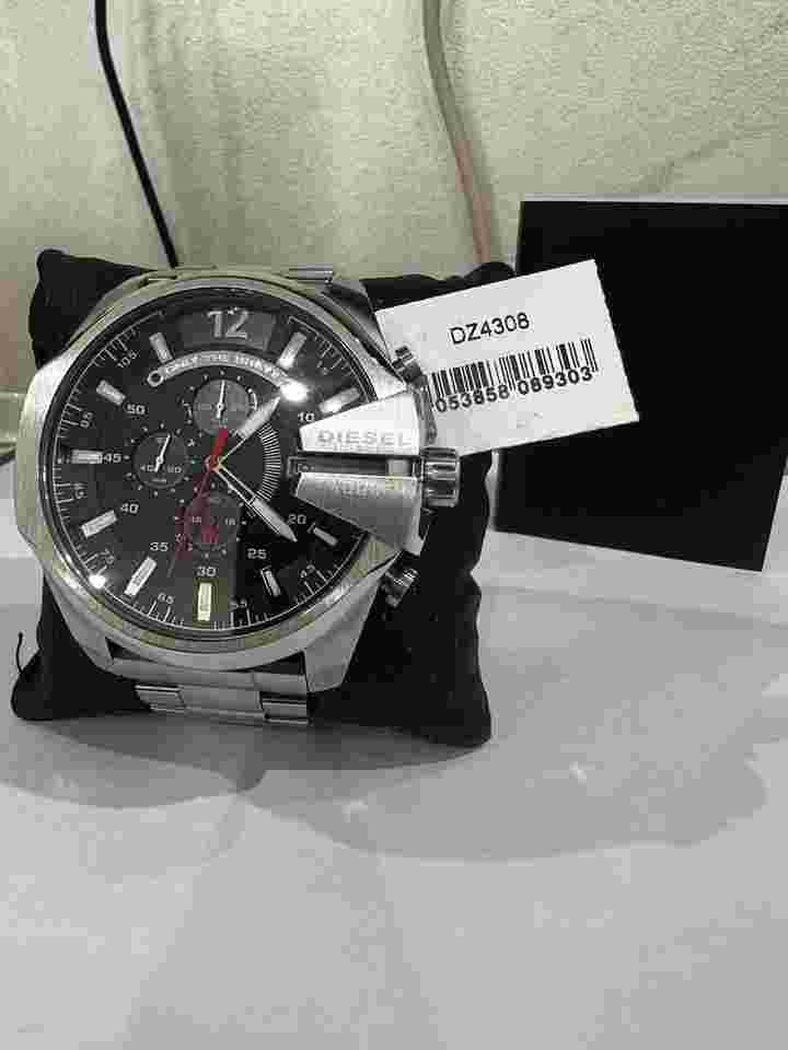 Diesel Mega Chief Bellissimo Orologio Nuovo senza usato