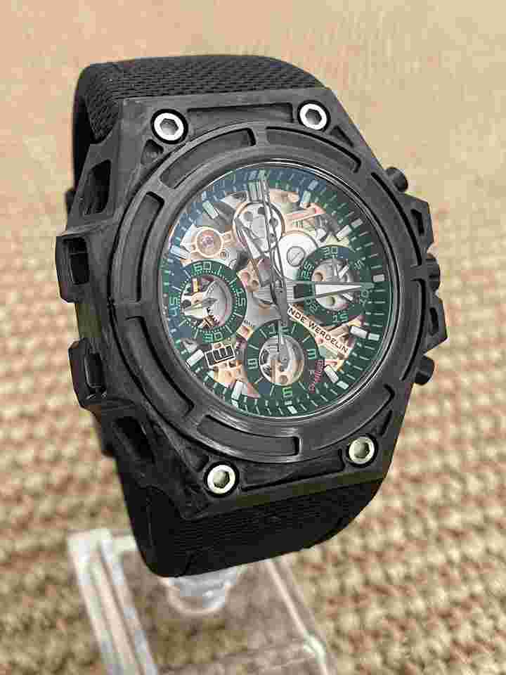 Linde Werdelin Spidospeed Carbon Green. 3D-Movement.