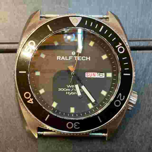 Ralf Tech WRV A Hybrid Full Set with 1 rubber and 2 leather bracelets