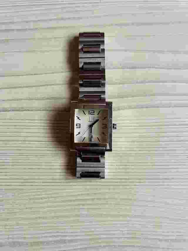 Alfred Dunhill Unknown Rectangular shape case with angled crystal