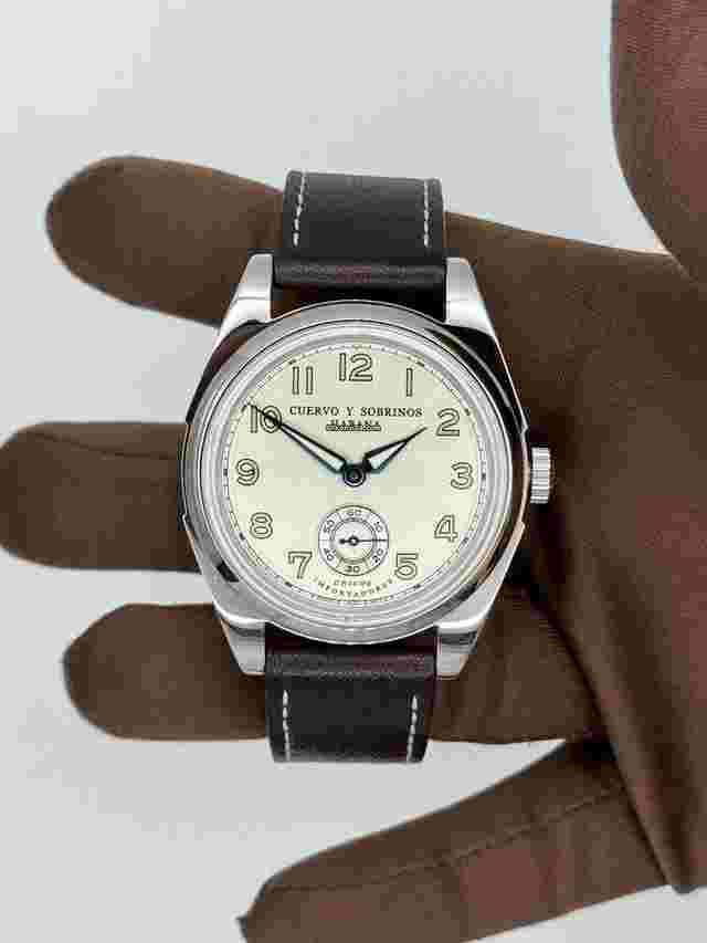 Cuervo y Sobrinos
                           
                                 Steel Lonsdales Claro 40mm 81/82 3160.1C1