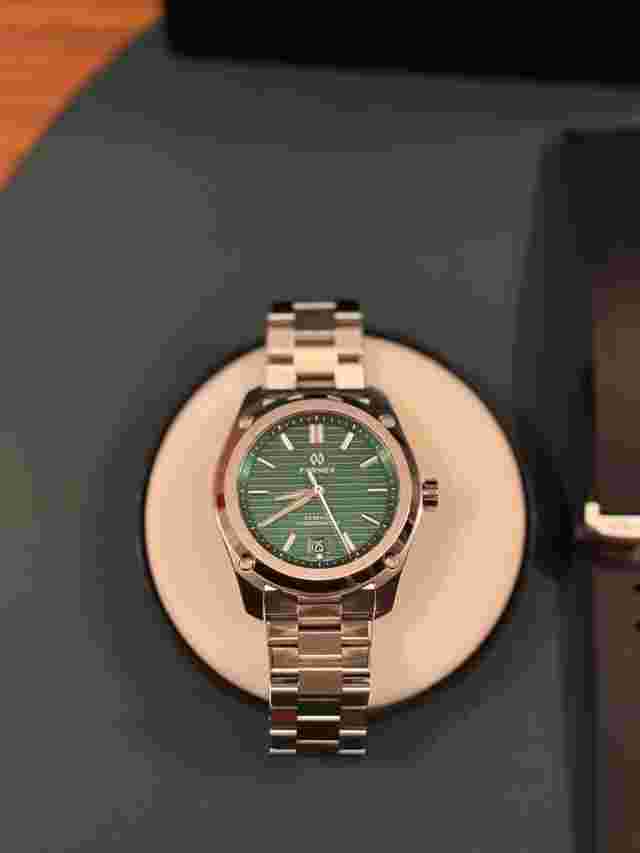 Formex Essence Chronometer Green Full Set + rubber strap on deployant; $2,100 retail
