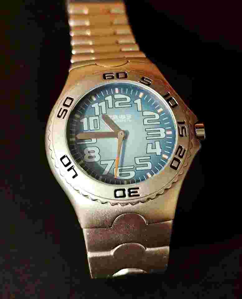 Breil Tribe Relógio de Homem Breil,modelo Tribe,todo em aluminio.
