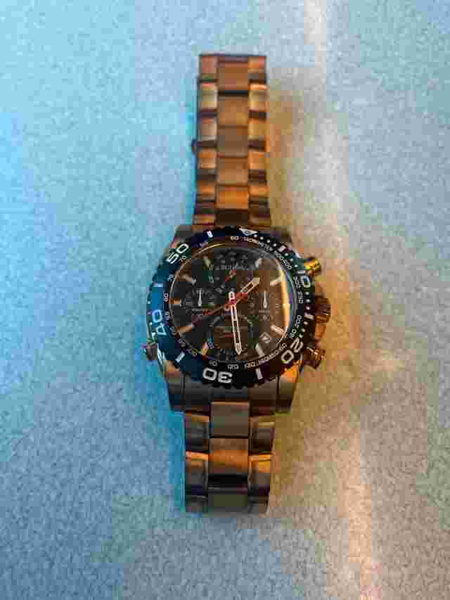 Bulova Precisionist 98B212