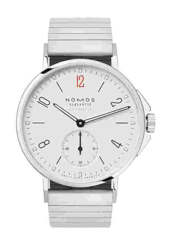Nomos Glashütte
Ahoi neomatik Doctors Without Borders