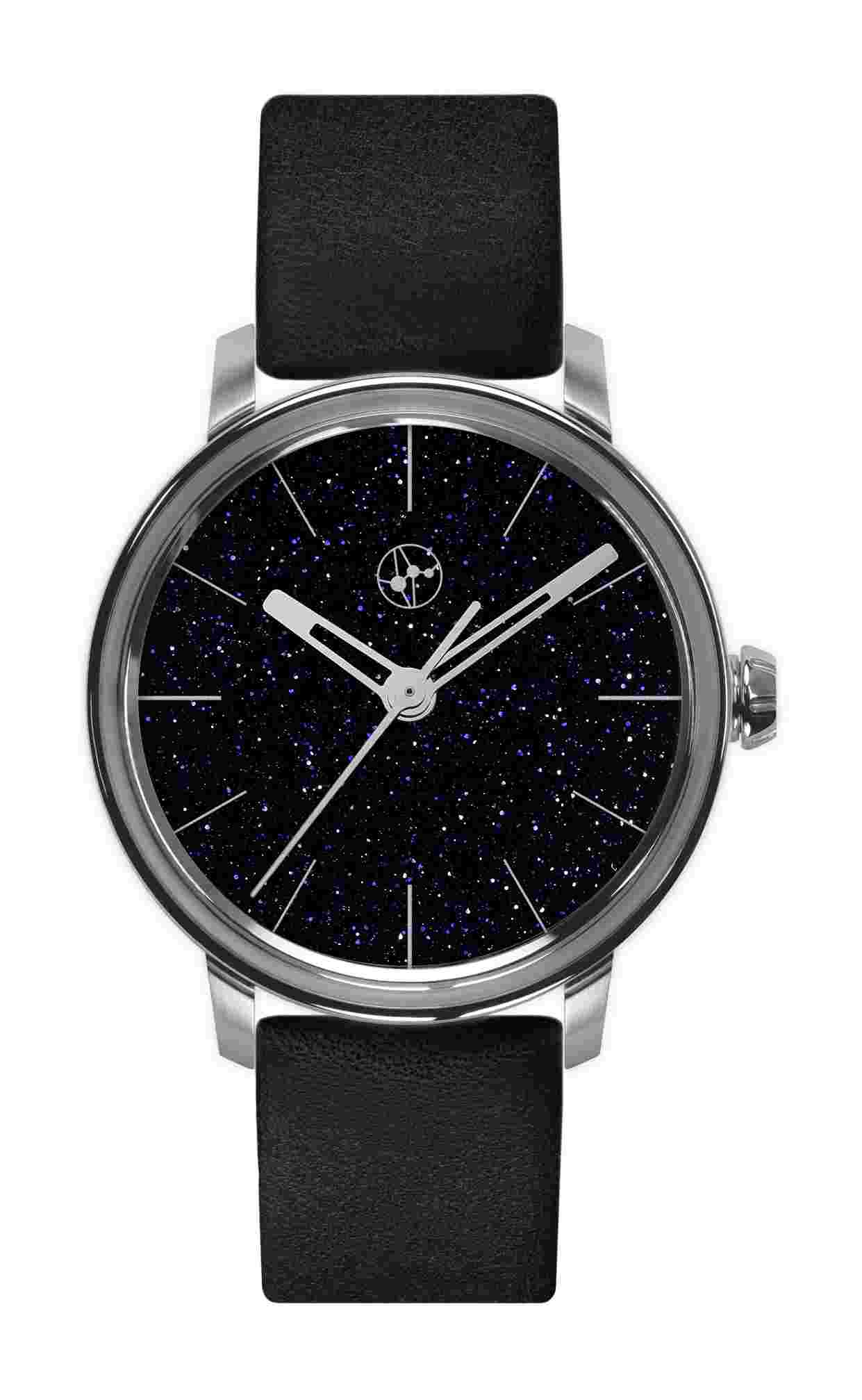 Lundis Bleus
Contemporaines Ref.1120-AV “Dark Blue Aventurine Glass – Silver Markers”