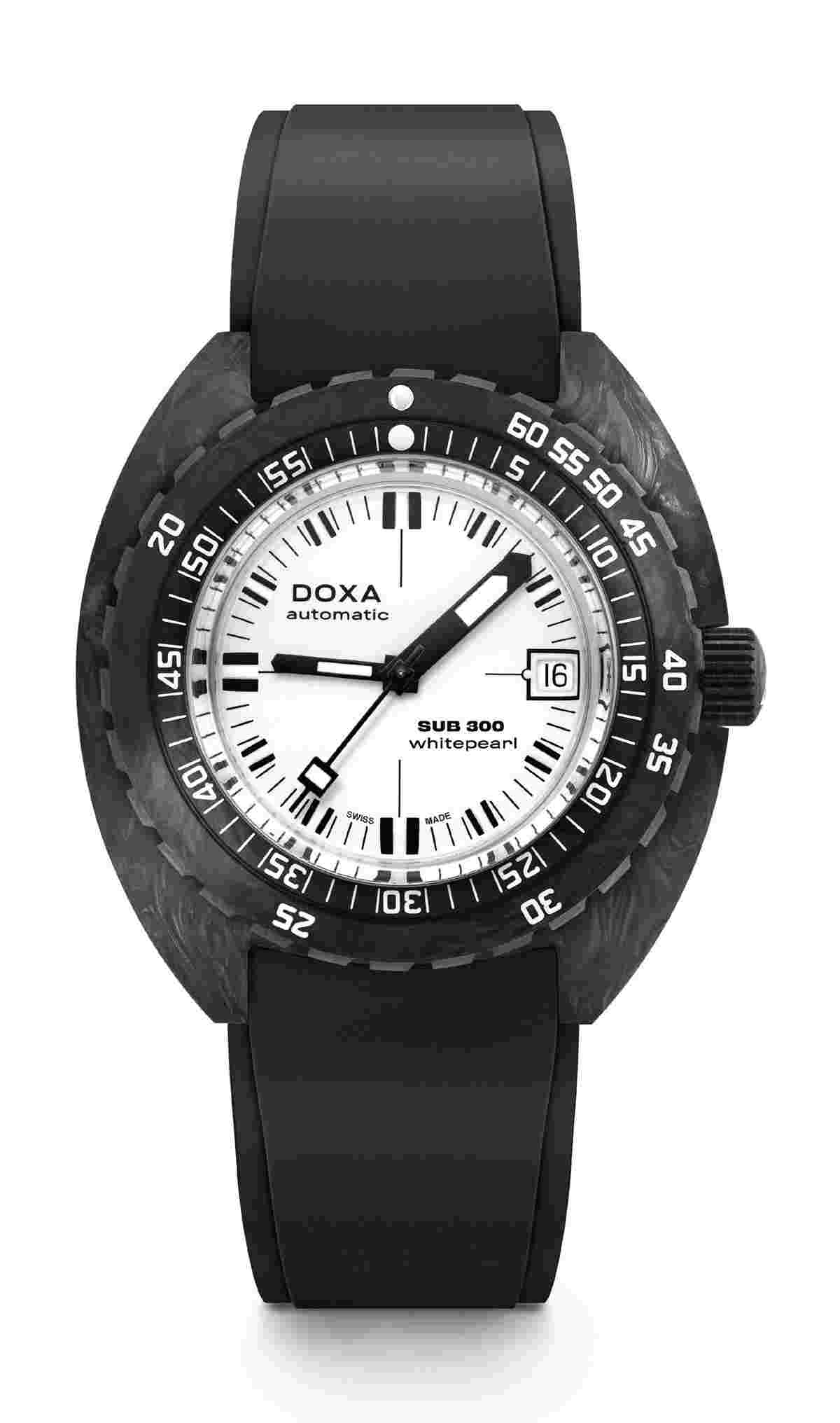 Doxa
SUB 300 Carbon Whitepearl