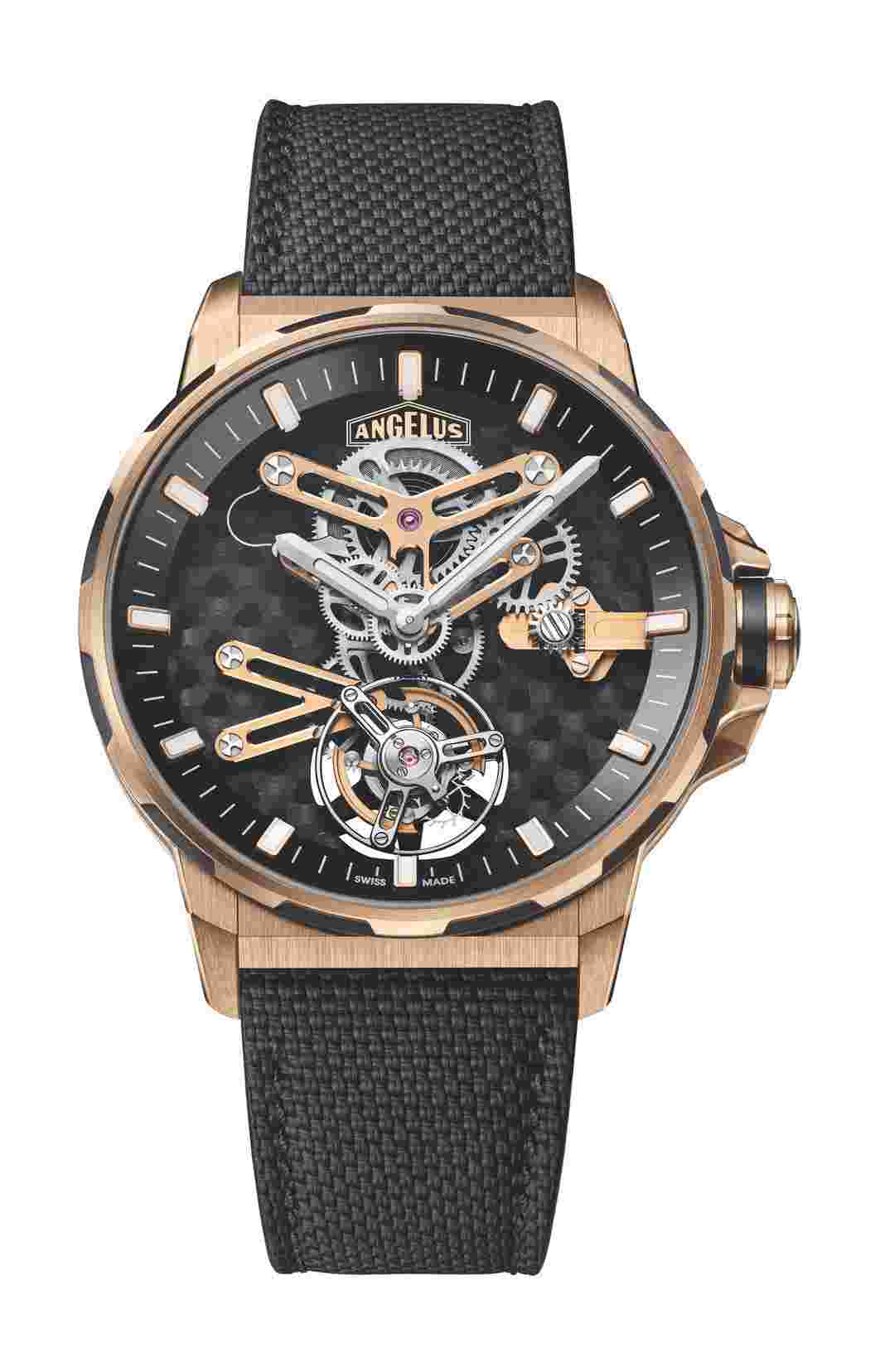 Angelus
Gold & Carbon Flying Tourbillon