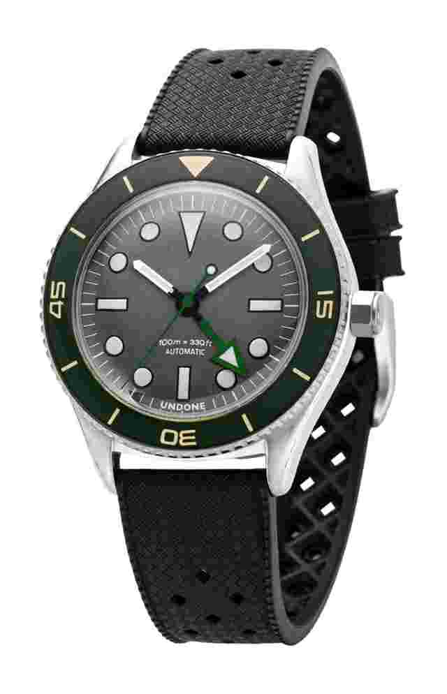 Basecamp Explorer Green Bezel