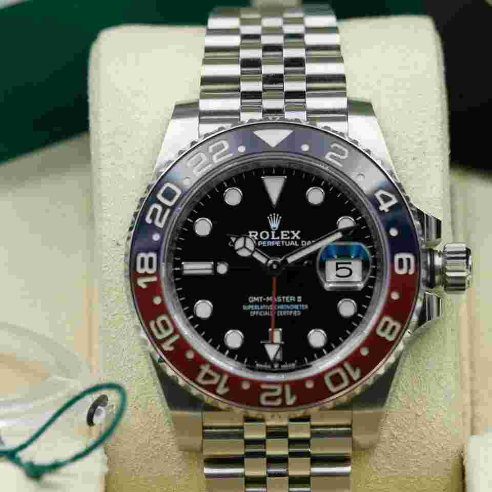 Rolex GMT-Master II
Jubilee Bracelet Pepsi 126710BLRO 2024