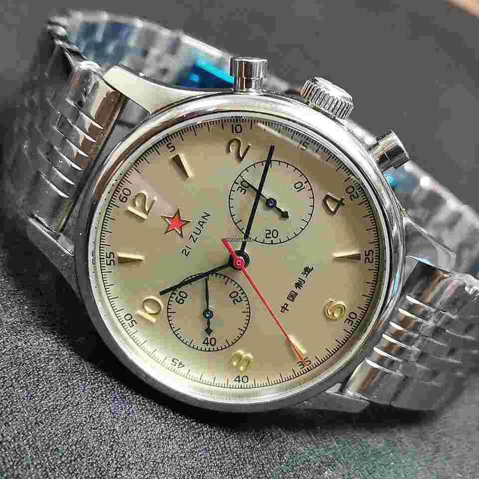 Sea-Gull
Movement 40MM Steel 1963 Sapphire Red Star Reissue Seagull ST1901 Mens Chronograph Watch