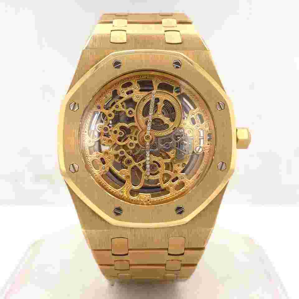 Audemars Piguet Royal Oak
Skeleton 39 mm 18k Yellow Gold Limited Men's 14789BA