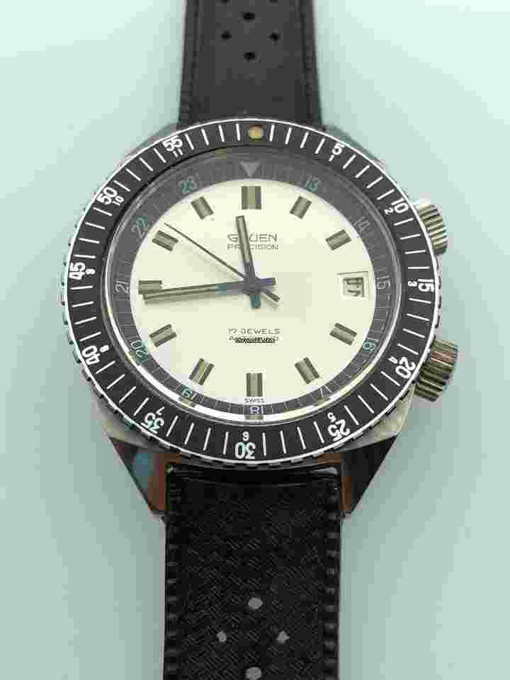 Gruen
Diver
