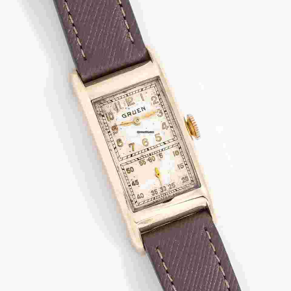 Gruen
1930's Vintage Gruen Rectangular Doctor's Watch in 10k Yellow Gold Filled ( 14286)