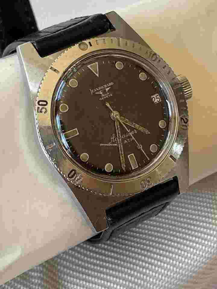 JeanRichard Aquascope
Geneve Aquastar Diver Automatic Date Screw Down Back Stainless Steel Vintage Swiss Made