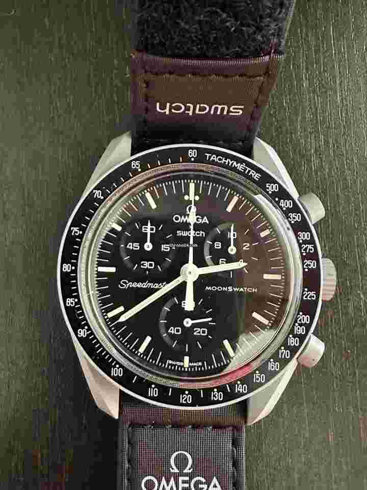 Swatch Moonswatch
"Mission To The Moon" Swatch x Omega Black 42 SO33M100