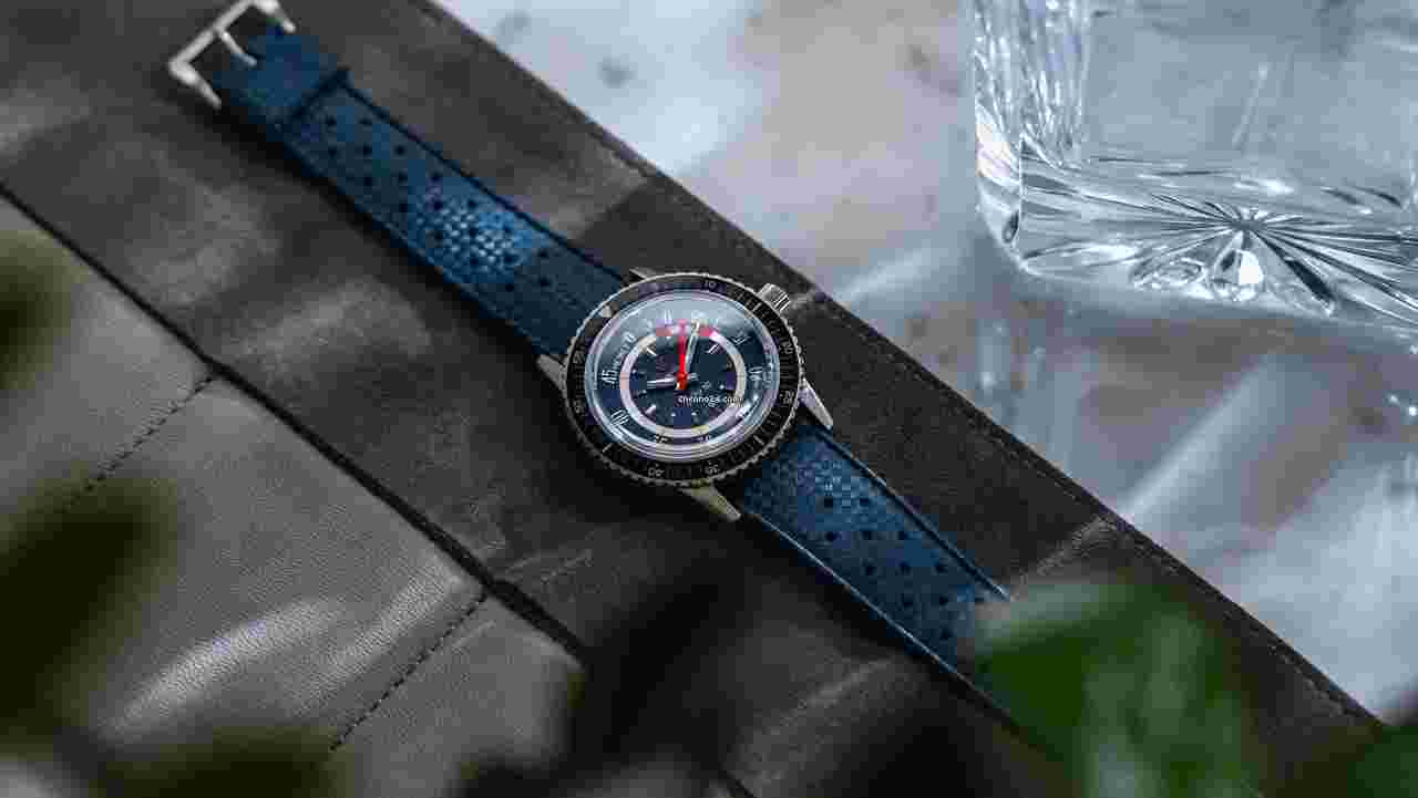 Favre-Leuba
Prototype Blue Dial Bathy 50 Steel