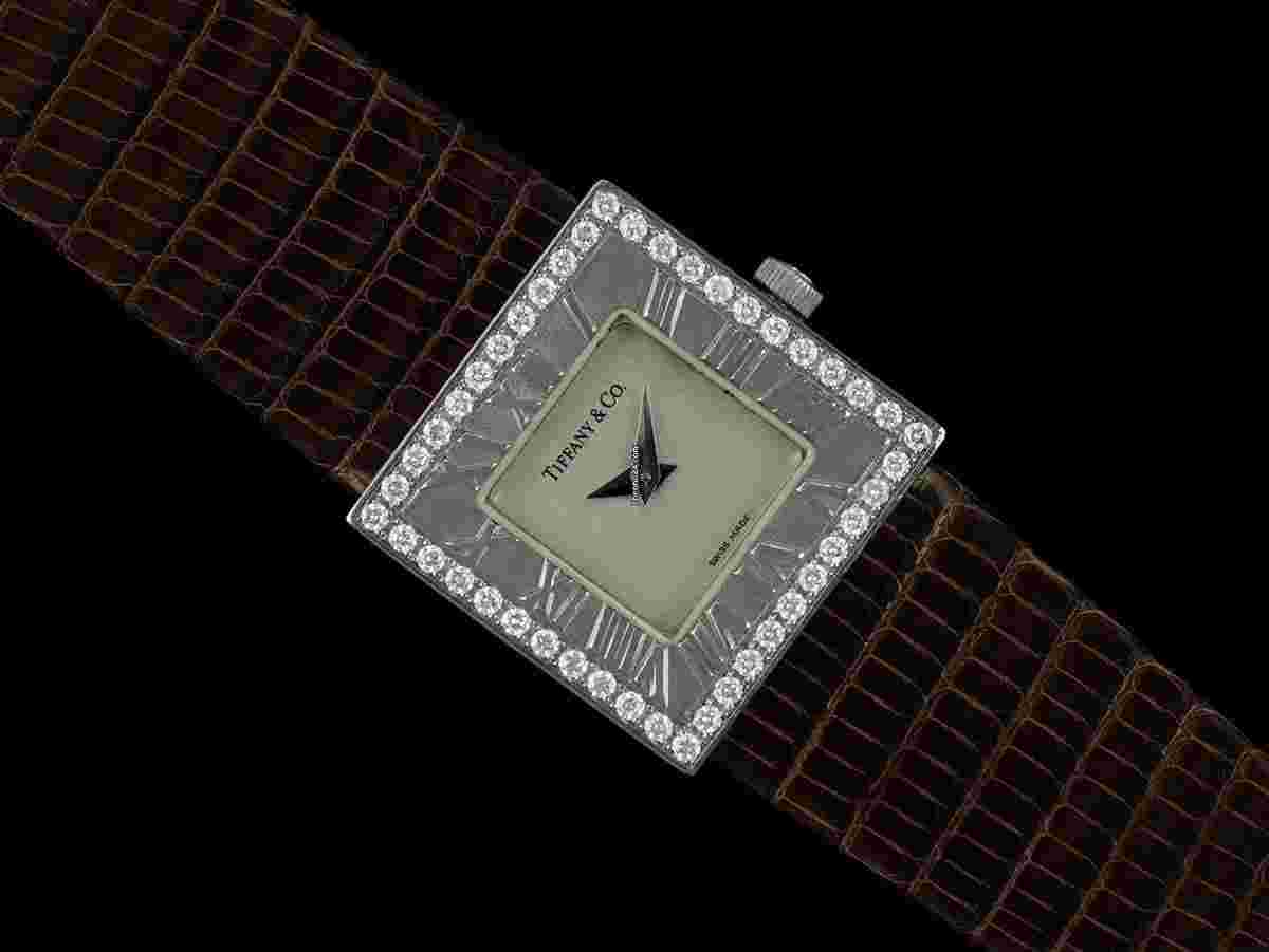 Tiffany Atlas
Ladies Square Watch - 18K White Gold & Original Tiffany Factory Diamonds