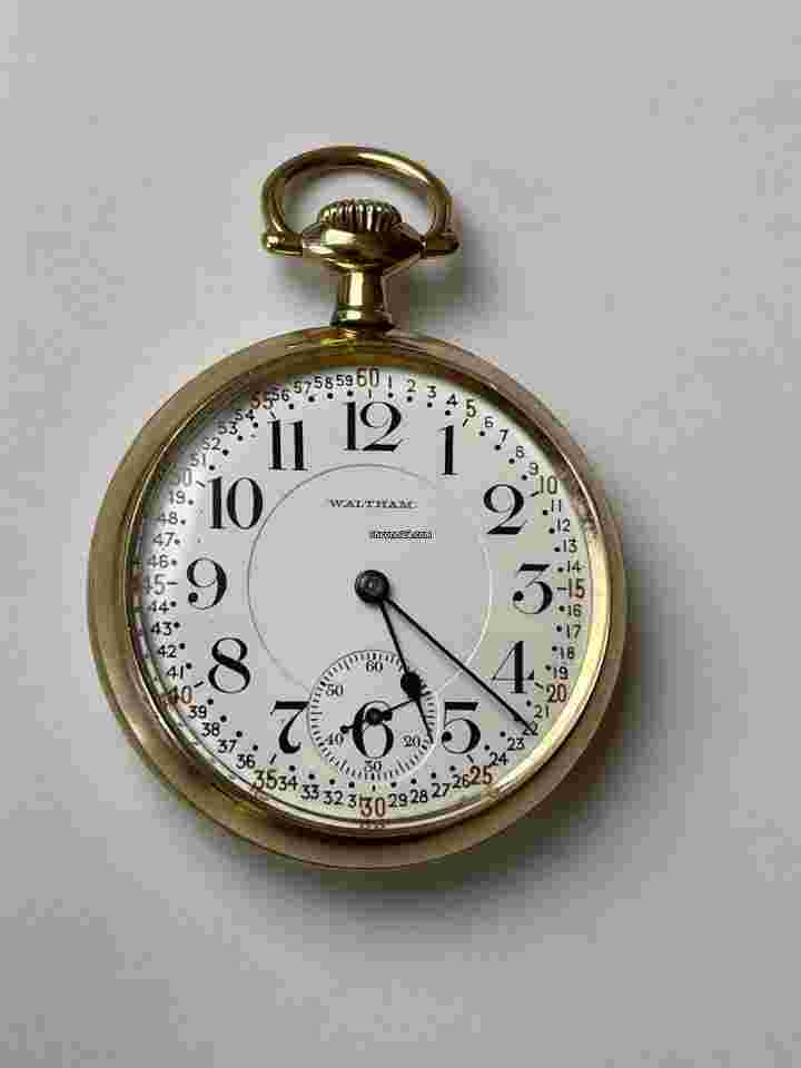 Waltham
Railroad Gold Capped Porcelain Montgomery 3D Dial Screw Down Back Antique Pocket Watch USA