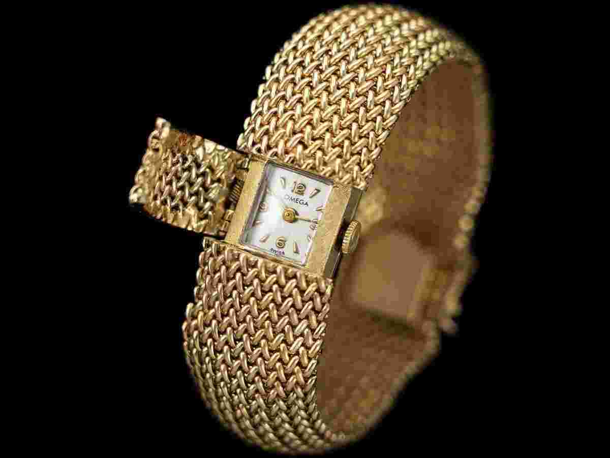 Omega Classic
1960's Vintage Ladies Cocktail Bracelet - 14K Gold