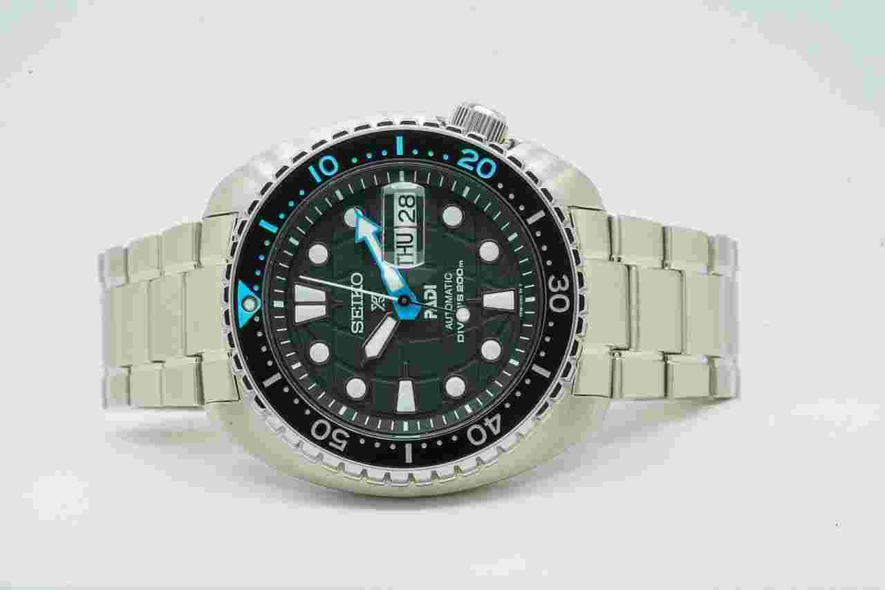 Seiko Prospex
King Turtle Prospex Padi Edition SRPG19K1 45mm 03/2024 9841