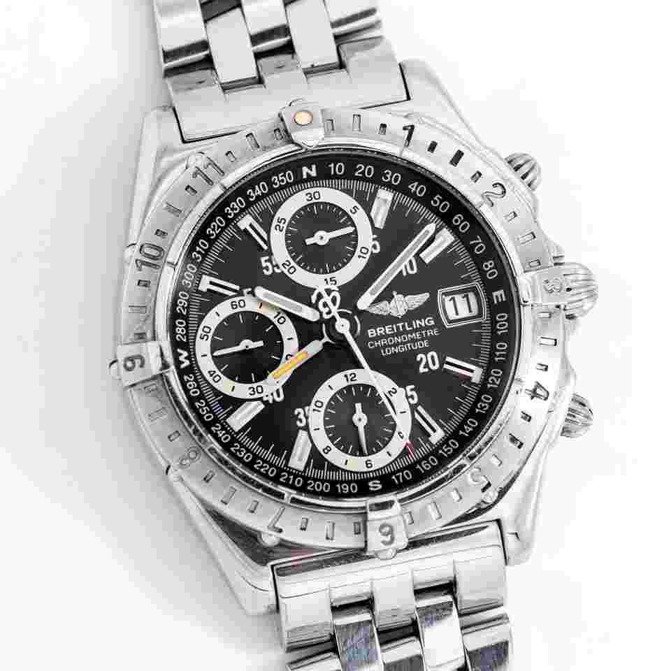 Breitling Chronomat GMT
2000's Breitling Chronomat Longitude GMT Chronometre Longitude Ref. A20348 Automatic Chronograph in Stainless Steel ( 14750)