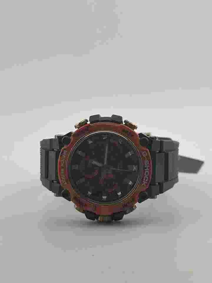 Casio G-Shock
40th Anniversary Flare Red