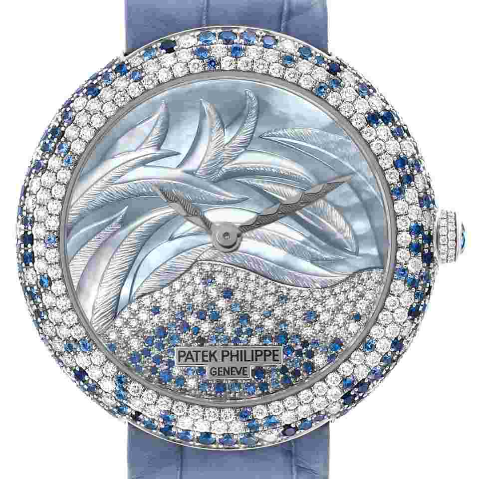 Patek Philippe Calatrava
Haute Joaillerie White Gold Mother of Pearl Diamond Sapphire Ladies Watch 4899