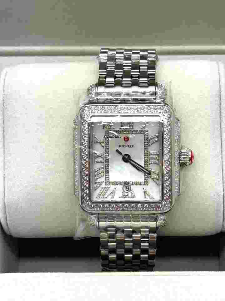 Michele Deco
Madison Pink Sapphire Limited Edition Steel Watch MWW06T000268