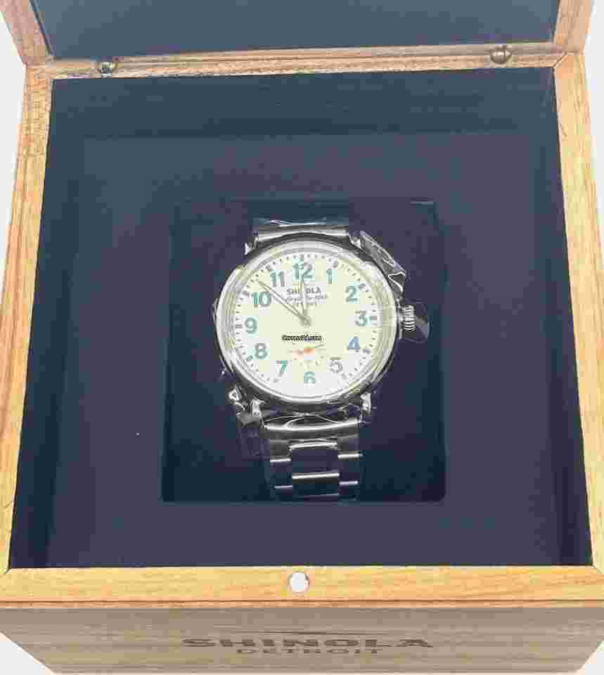 Shinola
The Runwell Watch 41mm Alabaster Dial Watch S0120282831