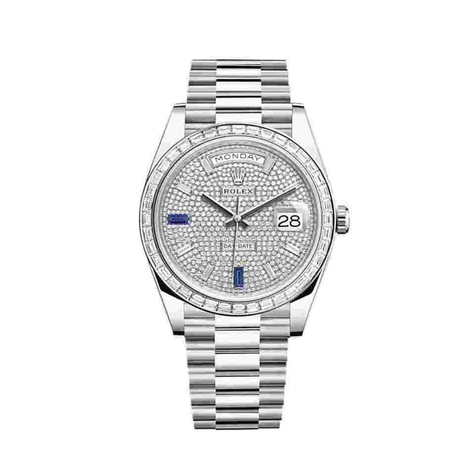 Rolex Day-Date 40
228396TBR Platinum Diamond Bezel Diamond-Paved Sapphire Dial (2024)