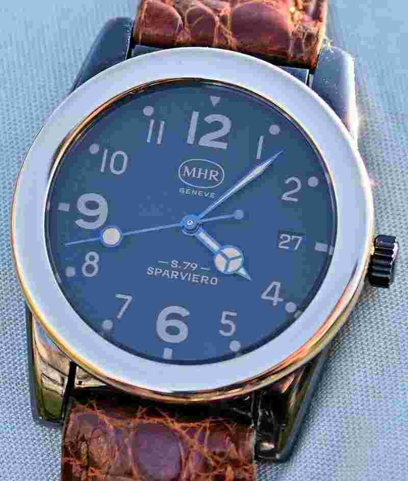 MAHARA Geneva S.79 Sparviero Black & Gold Steel Case Mint