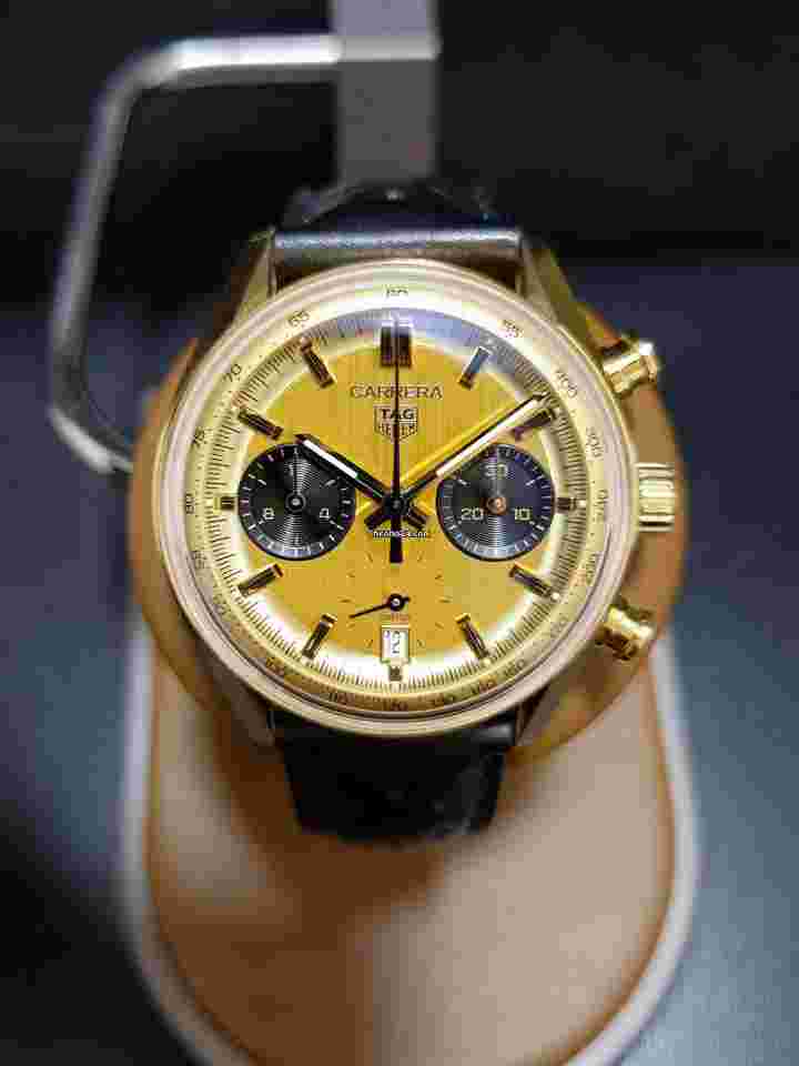 TAG Heuer Carrera
Chronograph
