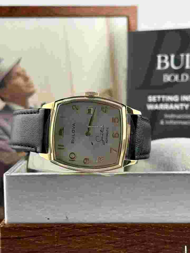 Bulova
Young at Heart Frank Sinatra