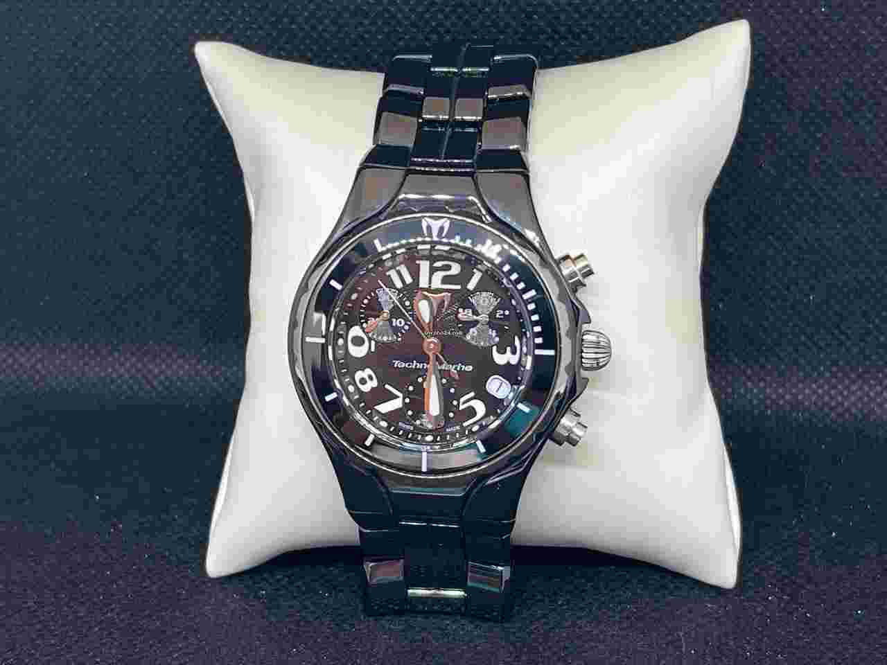Technomarine
Color Ceramic Chronograph