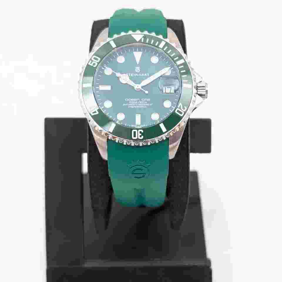 Steinhart Ocean 1
39 DOUBLE-GREEN Automatic Swiss Diver Watch Silicone 103-1065