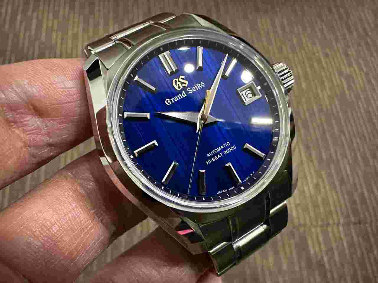 Grand Seiko
Hi Beat Galaxy Night Limited